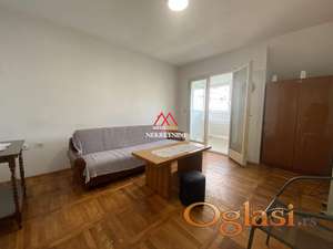 Garsonjera - 27m2 - Bulevar Oslobođenja