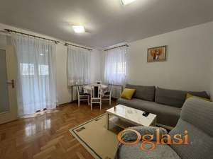 NOVO NASELJE IZDAJE SE JEDNOIPOSOBAN NAMEŠTEN STAN