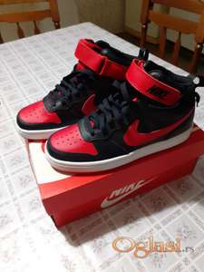 NOVE ORIGINAL NIKE PATIKE