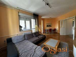 Komforan i svetao 2.0 stan - izuzetna lokacija