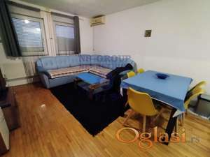 Trosoban stan na Avijaticarskom naselju 58m2