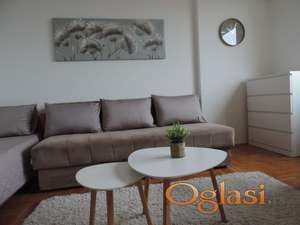 ZONED, TOP PONUDA!  DIREKTNO OD VLASNIKA!