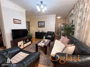 Svetao, trosoban, uknjižen stan ID#1077