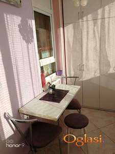 NAMEŠTEN DVOSOBAN STAN NA NOVOJ DETELINARI 350 EVRA