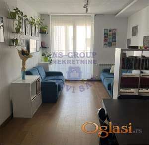 Trosoban stan na bulevaru Evrope