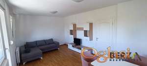 ODLIČAN NAMEŠTEN DUPLEKS STAN NA DETELINARI