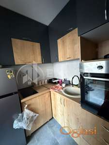 Izdaje se nov, jednoiposoban stan na Panteleju, 40m2