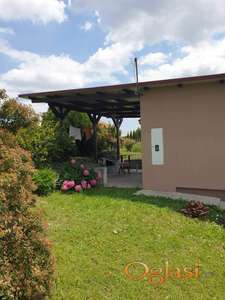 Čortanovci vikendica 41m2 HITNO!