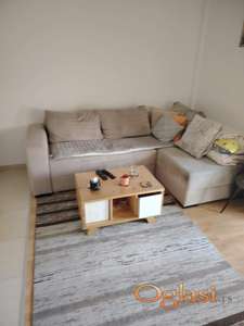 GARSONJERA – KOMPLETNO NAMEŠTENA, 300e+100e računi!