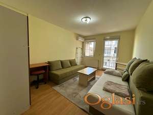 Izdaje se - komforan 2.0 stan - Đorđa Servickog - Grbavica