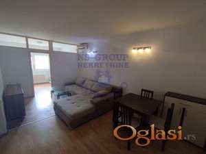 Dvoiposoban stan u blizini sajma! Retko u ponudi!