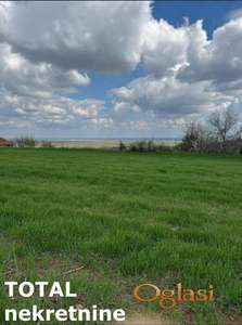 PLAC - PETROVARADIN - VEZIRAC - 1438m2 - 77250 evra
