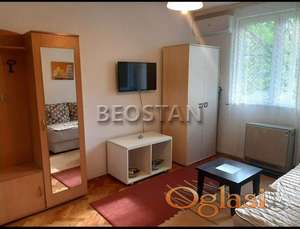 Širi centar - Karaburma #67088