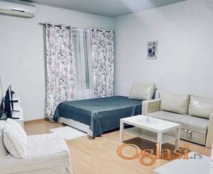 Izdajem garsonjeru 30m2 u centru Krusevca