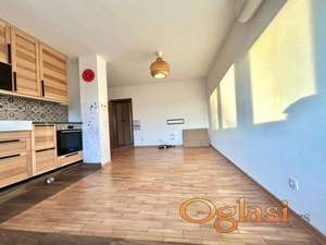 Renoviran Đušina 45m2,Botanička Bašta-uknjižen ID#2711
