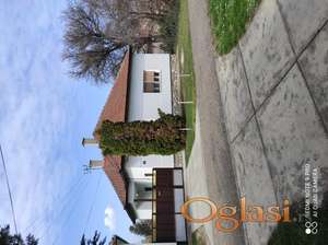 Porodična kuća u centru Temerina