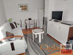 Jednoiposoban stan 30 m², Adice, Novi Sad, 1. sprat