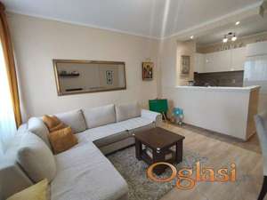 Dvoiposoban 60m2 Železnička stanica