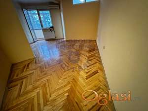 Odličan jednosoban stan na Grbavici.