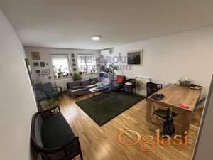 Troiposoban stan na Adicama!