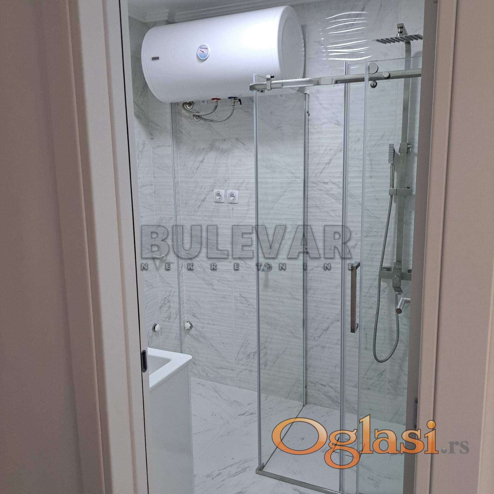 for rent two-and-a-half-room apartment in the center Niša, 62m2 — photo