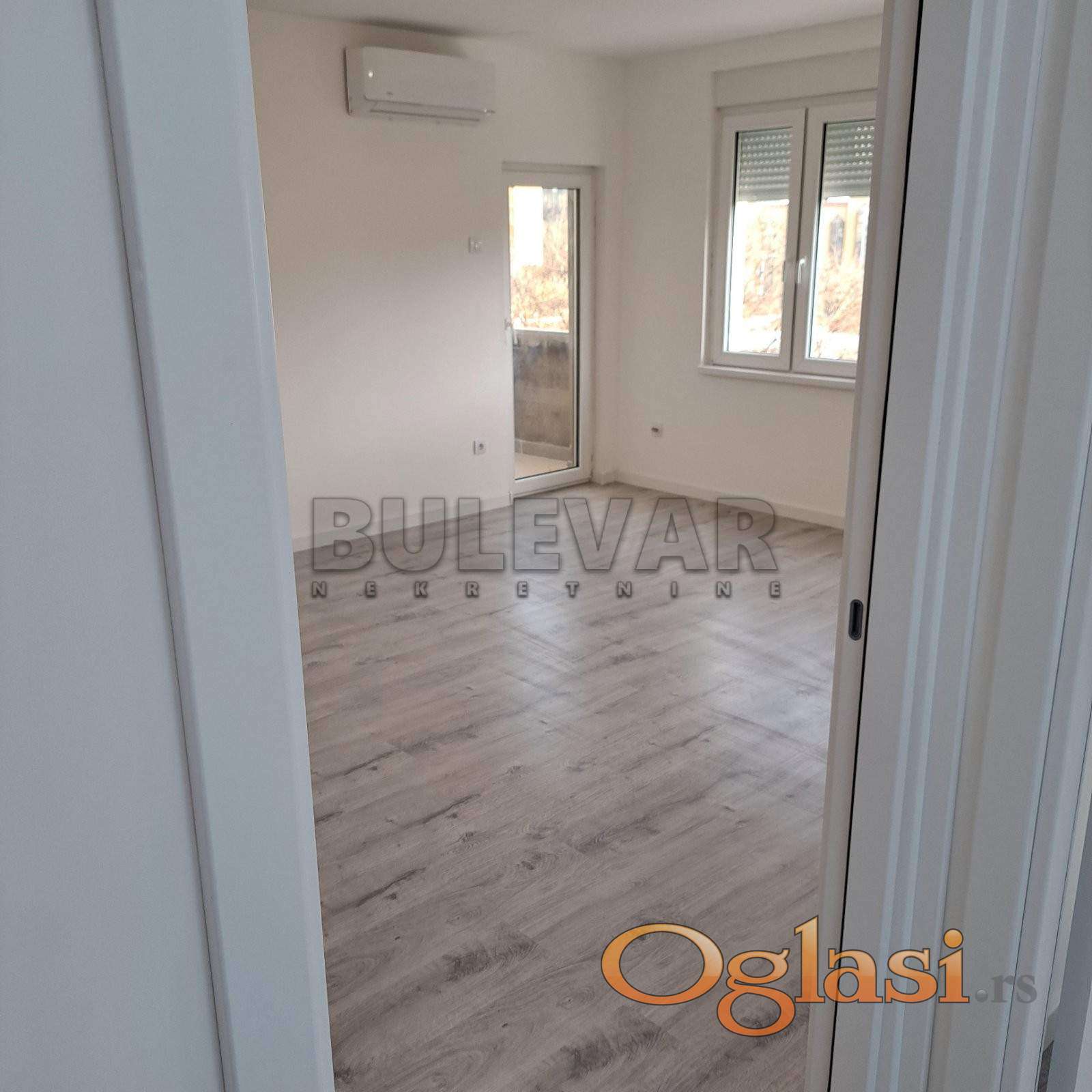 for rent two-and-a-half-room apartment in the center Niša, 62m2 — photo