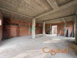 Petrovaradin - Ulični lokal u sklopu nove stambeno-poslovne zgrade, 104 m2 