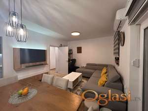 Nudimo vam prelep trosoban stan površine 57m2