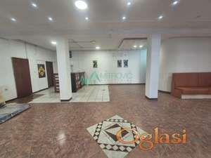 Novi Sad, Centar Lokal na dva nivoa 167 m2 + dodatnih 140  m2 u suterenu  