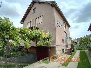 Prodaje se - etažna kuća - Ruma
