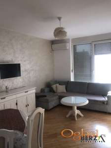  JEDNOIPOSOBAN STAN U ŠIREM CENTRU, KOD SOCIJALNOG PET FRIENDLY