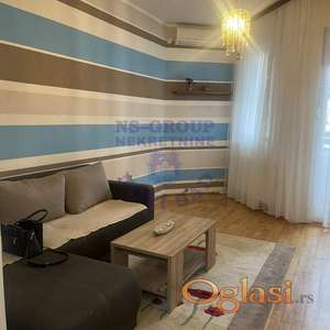 Izdaje se namešten dvoiposoban stan na Podbari, površine 54 m².