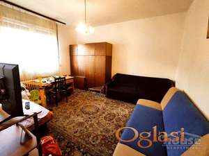 STAN - NOVI SAD - CENTAR - 37m2 - 111000 evra
