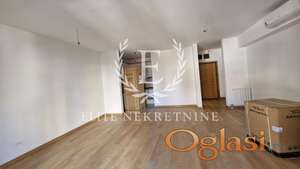 Izdavanje stanova Beograd-Cetvorosoban stan,novogradnja,garaza