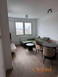 LUX STAN U CENTRU GRADA