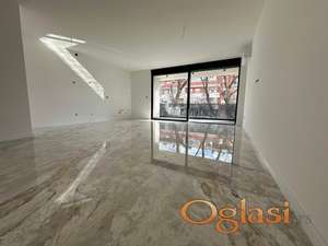 Poslovni prostor u ekskluzivnoj zgradi u centru grada