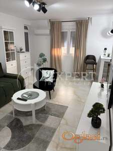 Izdaje se odličan lux, stan kod Medicinskog fakulteta, 38m2