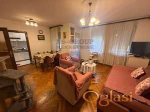 Komforan dvosoban stan na Novom Naselju! Savina!