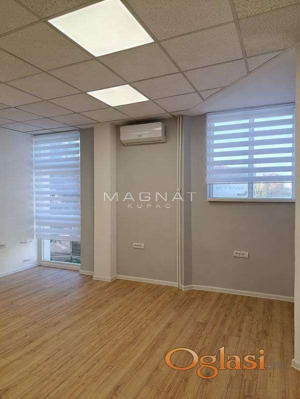 Cerak kod Trgovačke, poslovni prostor 25m2 — fotografija