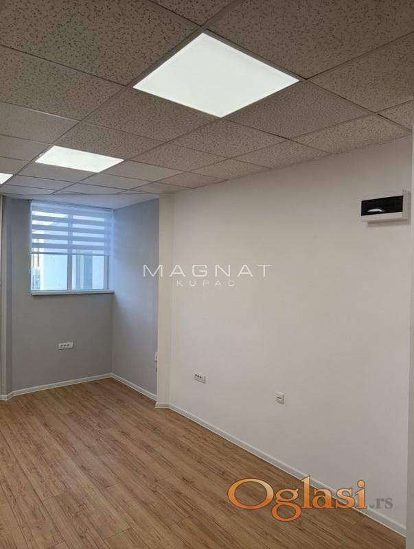 Cerak kod Trgovačke, poslovni prostor 25m2 — fotografija