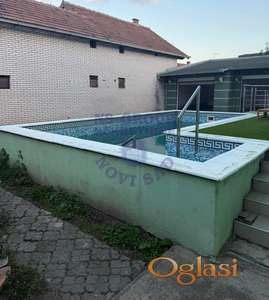 Izdaje se prostrana, spratna petosobna kuća na Telepu, površine 243m2