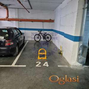 Garažno mesto u suterenu 13m2 Socijalno