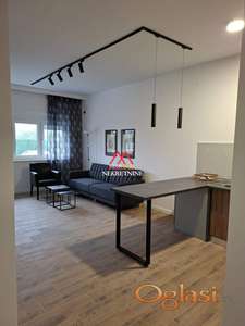 Nov trosoban stan - 60m2 - Adice + parking mesto