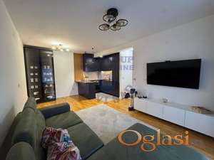 559694-Fantastican dvosoban stan na Novom Naselju!